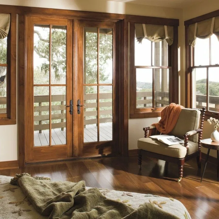 Деревянные двери стеклопакеты